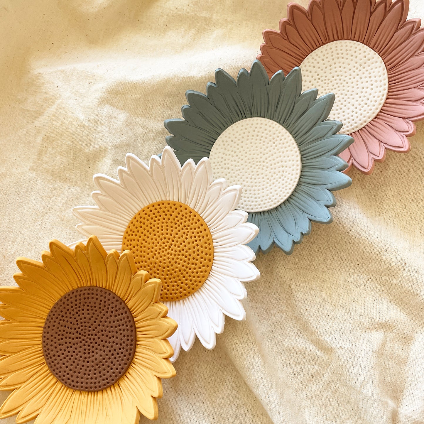 Large Daisy/Sunflower Clay Trinket Tray Dish